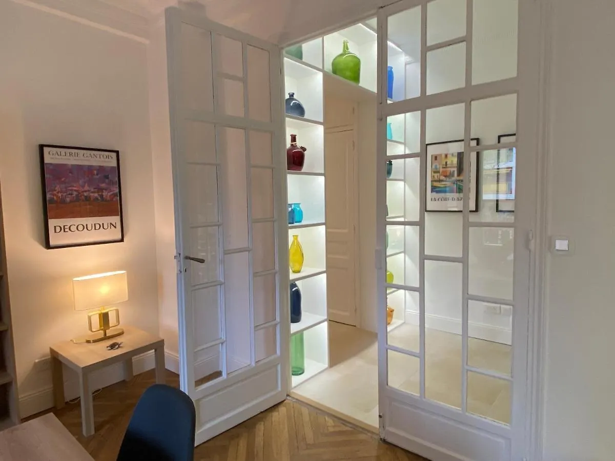 Palais Albert -2-Bedroom Apartment -Ponteil Beach -Stayinantibes