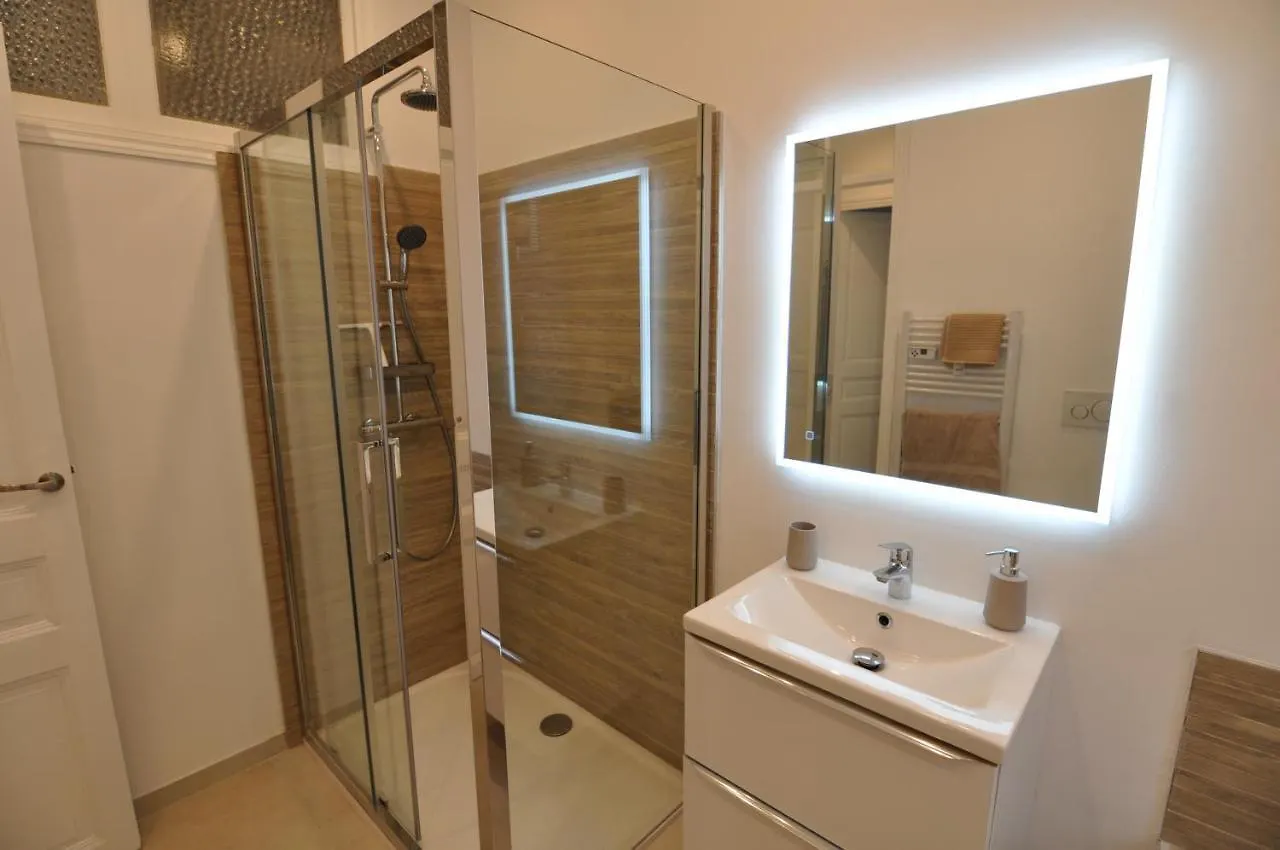 Palais Albert -2-Bedroom Apartment -Ponteil Beach -Stayinantibes  Antibes